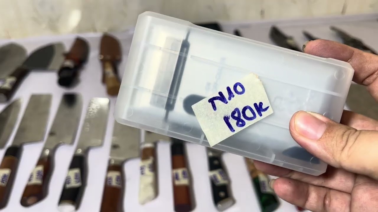 Đồ nghề nhật bai .  Sdt zlo 0967138205 Dao chặt đi rừng . Dao thái bếp , kéo cat tia vv 