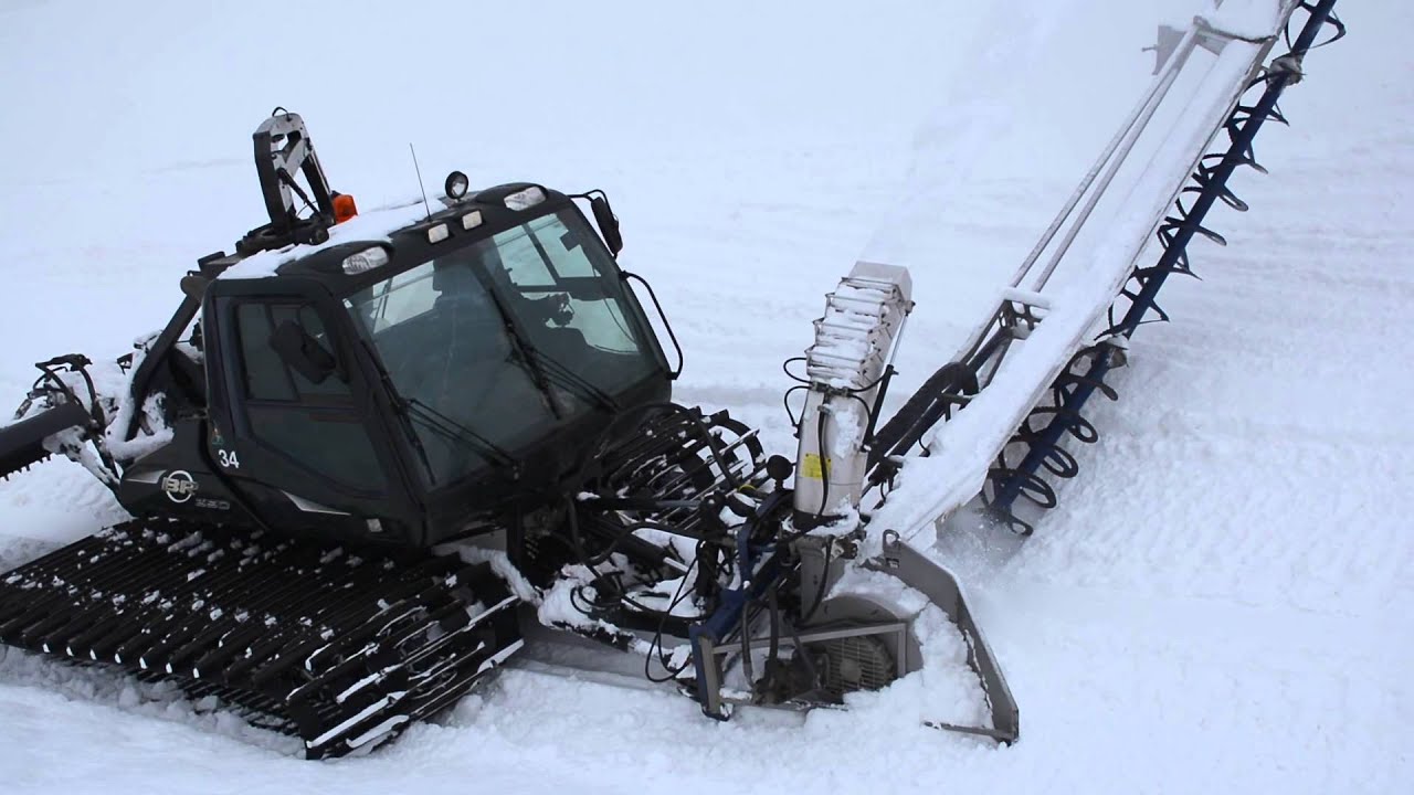 7Springs' Zaugg half pipe cutting