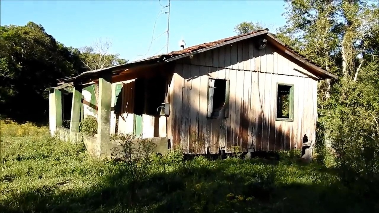 FANTASMA  ASSUSTADOR COLOCA NOSSA VIDA EM PERIGO NESTA CASA ABANDONADA