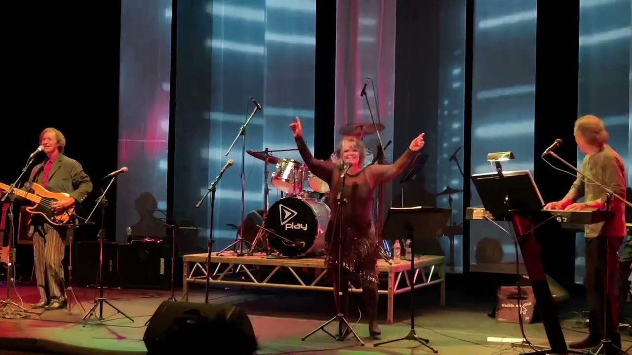 Sunday - Venus (Shocking Blue) @ Teatro FAAP, São Paulo - 02/09/2022