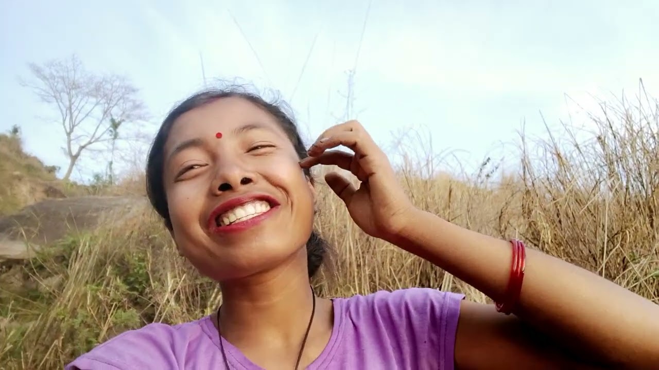 arkako(अर्काको) पोइ परेछौ  के गर्नी 🤣🤣.(chalyo batas)डाडै पिपलुमा🤣😂😂🙏