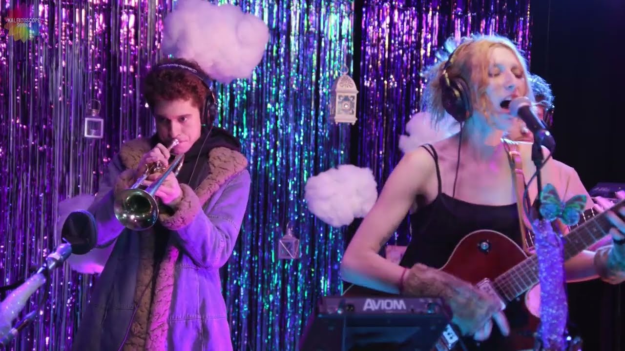 Paint My Nails - Reggie Pearl (Live at Kaleidoscope Sound)