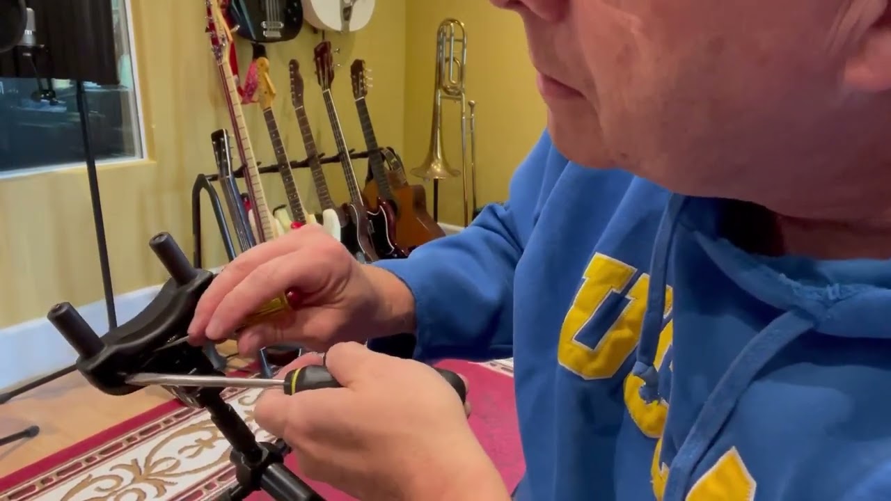 Hercules Guitar Stand Repair DrMStudio#14