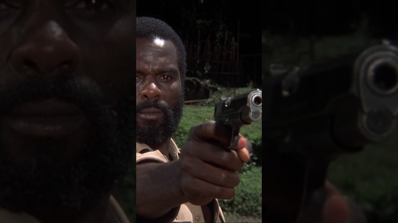 Steven Williams uses a M1911A1. Cosie Costa. Missing in Action 2: The Beginning (1985).Lance Hool 📽