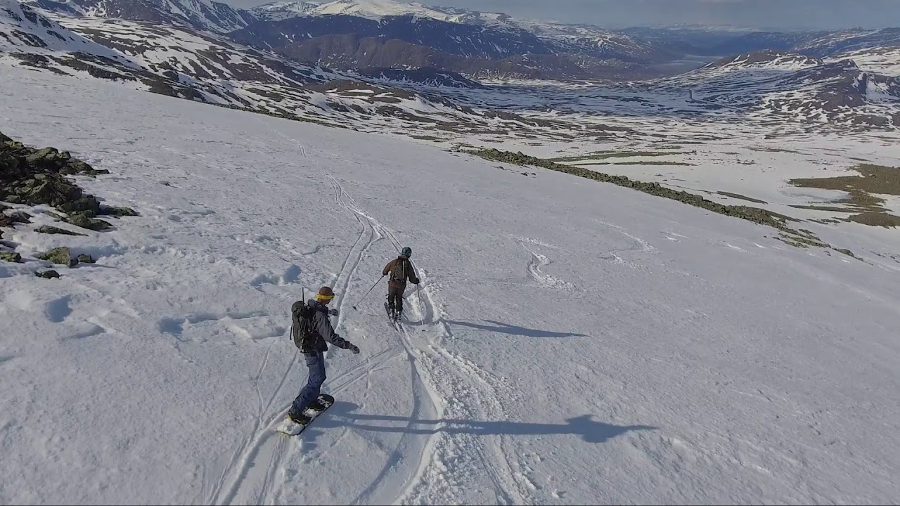 Randonee skiing in Jotunheimen, Norway