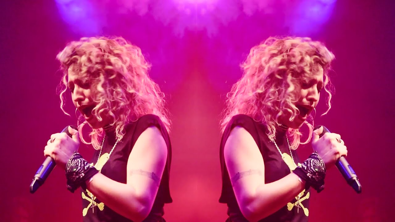 Led Ladies -In my time of dying  (Led Zeppelin Cover)