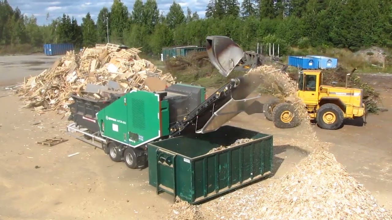 Komptech Axtor 4510 -hakkuri-murskain