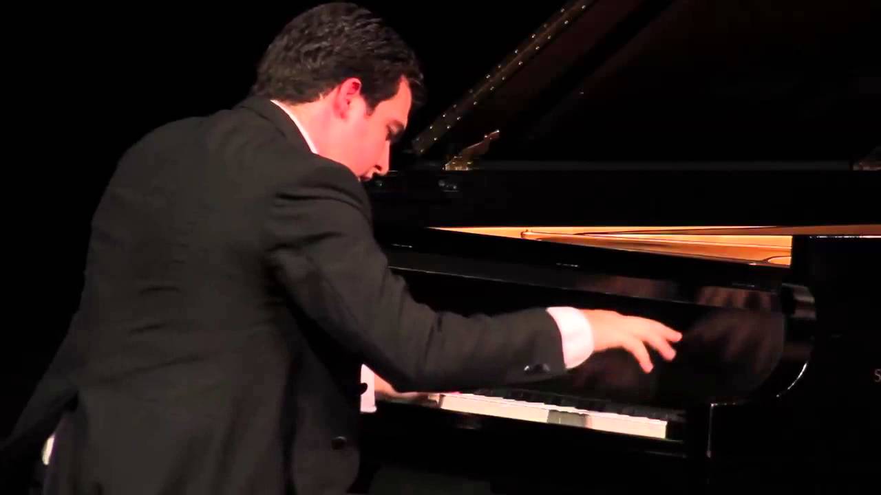 Luis Monge - Distancias, Mauricio Fernández. Teatro Nacional de Costa Rica