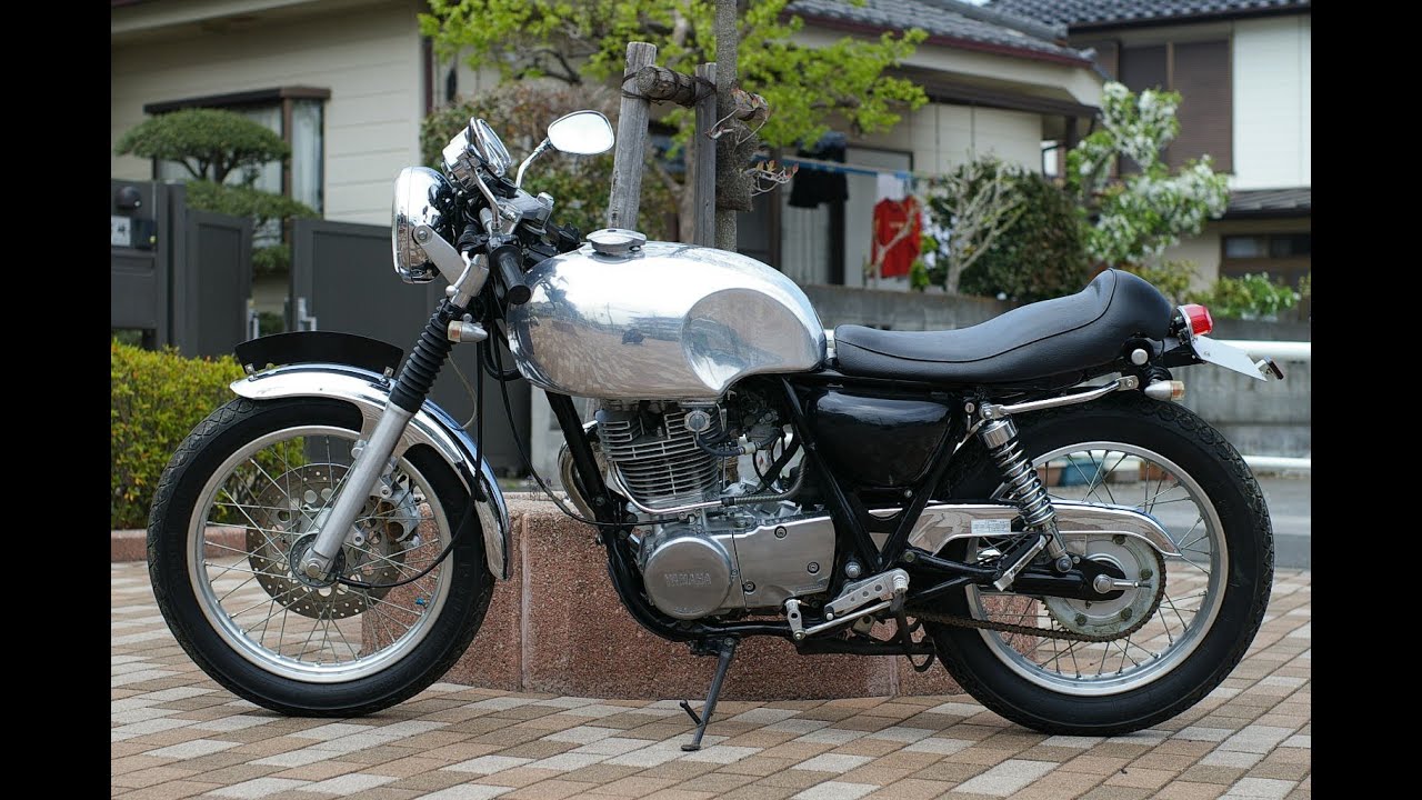 SR400　3型（RH01J）　ノートン風カフェレーサー　参考動画
