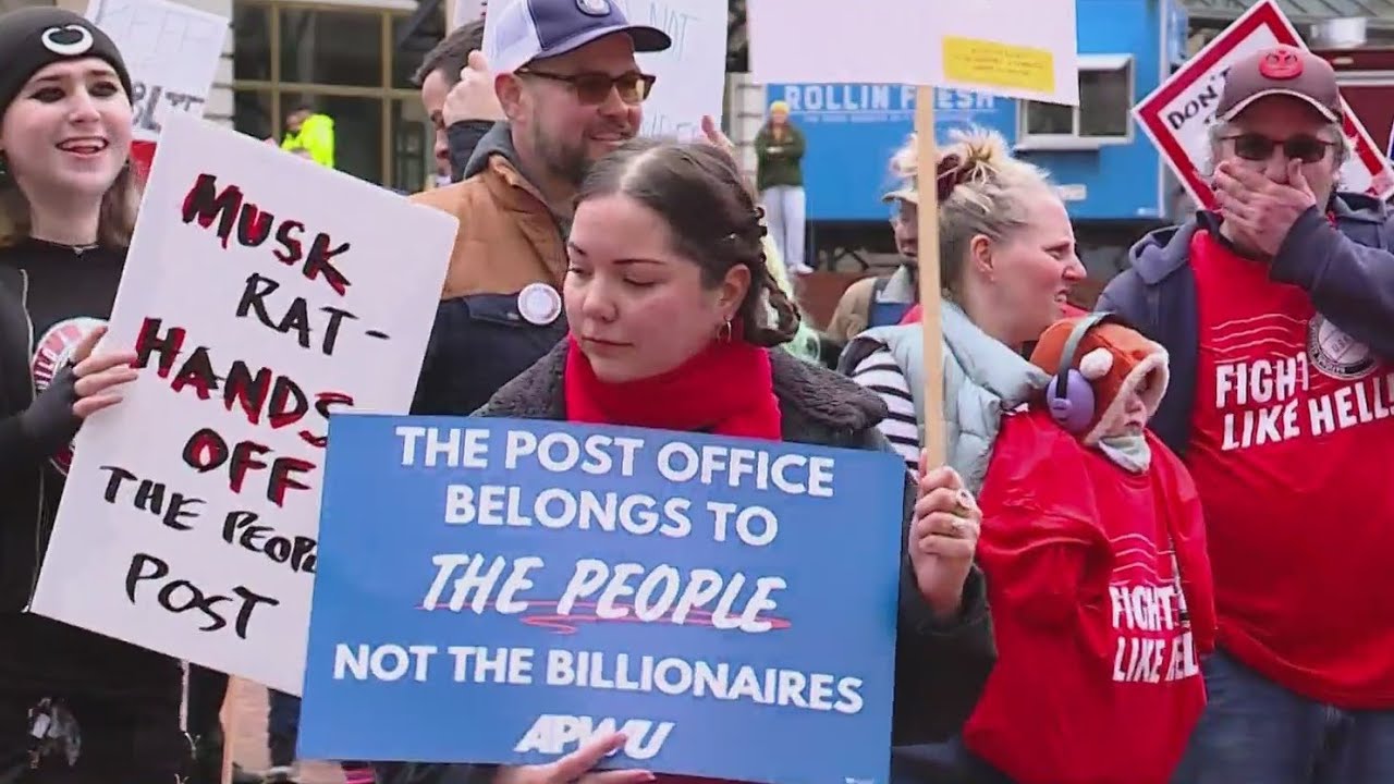 Portland ralliers: 'Keep your hands off the Postal Service!'