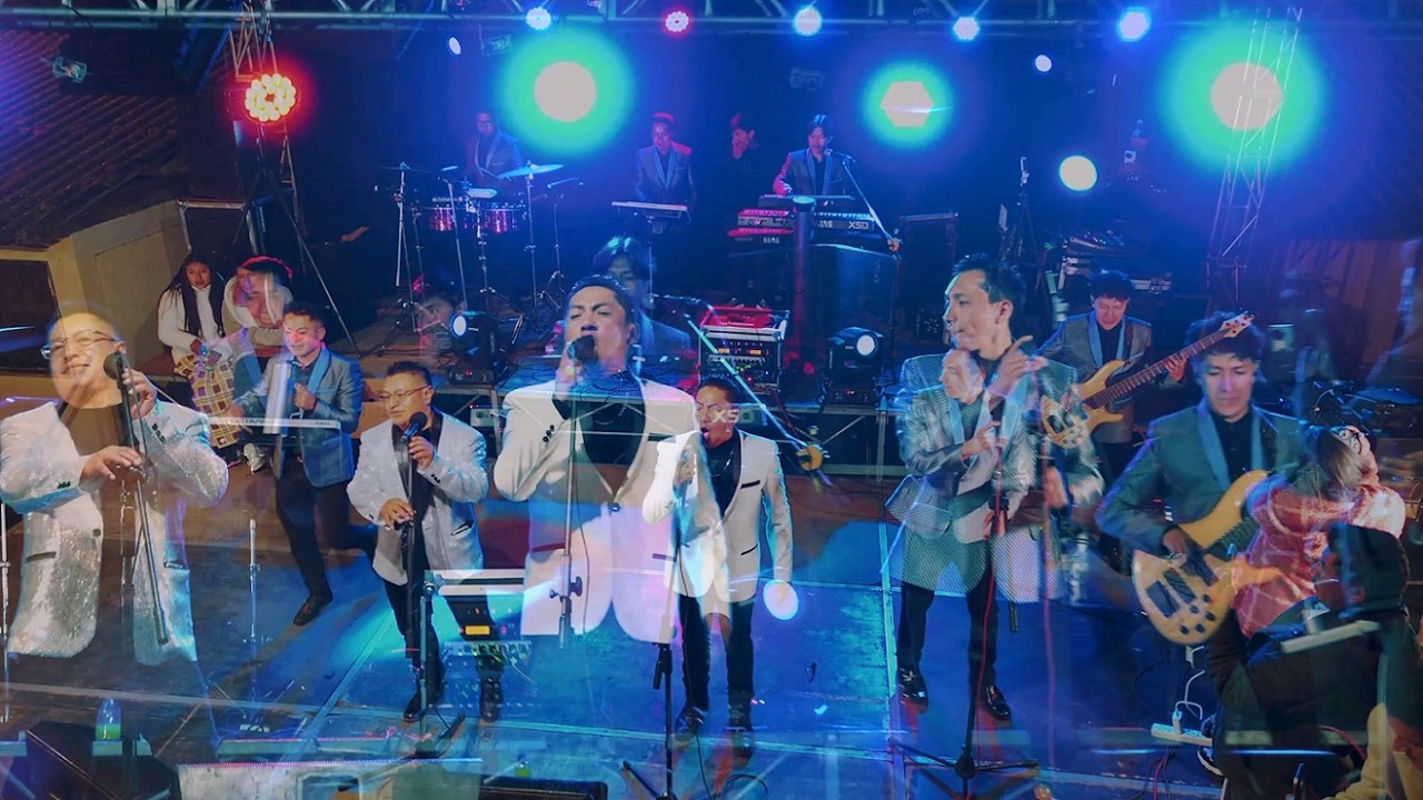 Los Invasores - Aniversario 25 (LIVE) Ft JC (Los Diablitos)