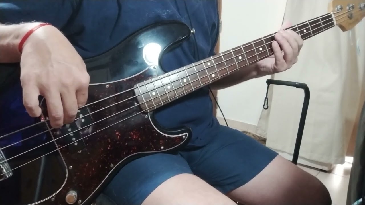 #161 Macadam 3...2...1...0  Riff. Bajo.