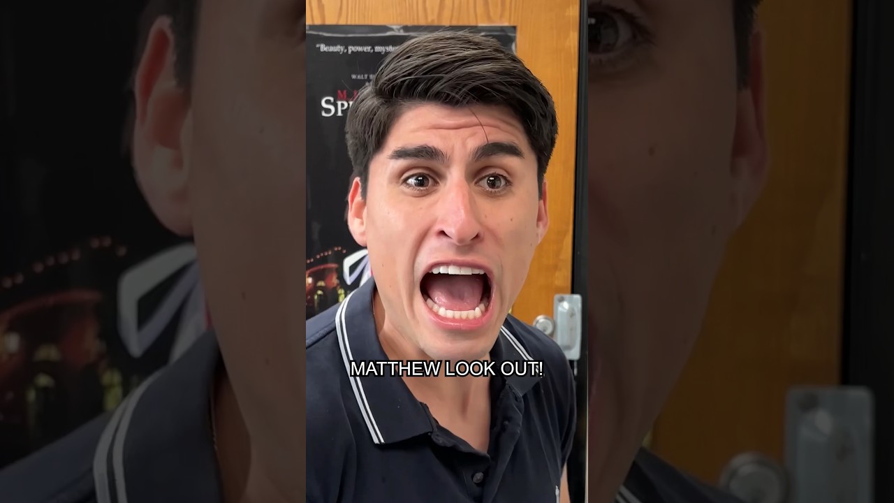 When someone backstabs you&hellip; 😑🙄😂 #shorts #youtubeshorts #comedy #funny #work #office