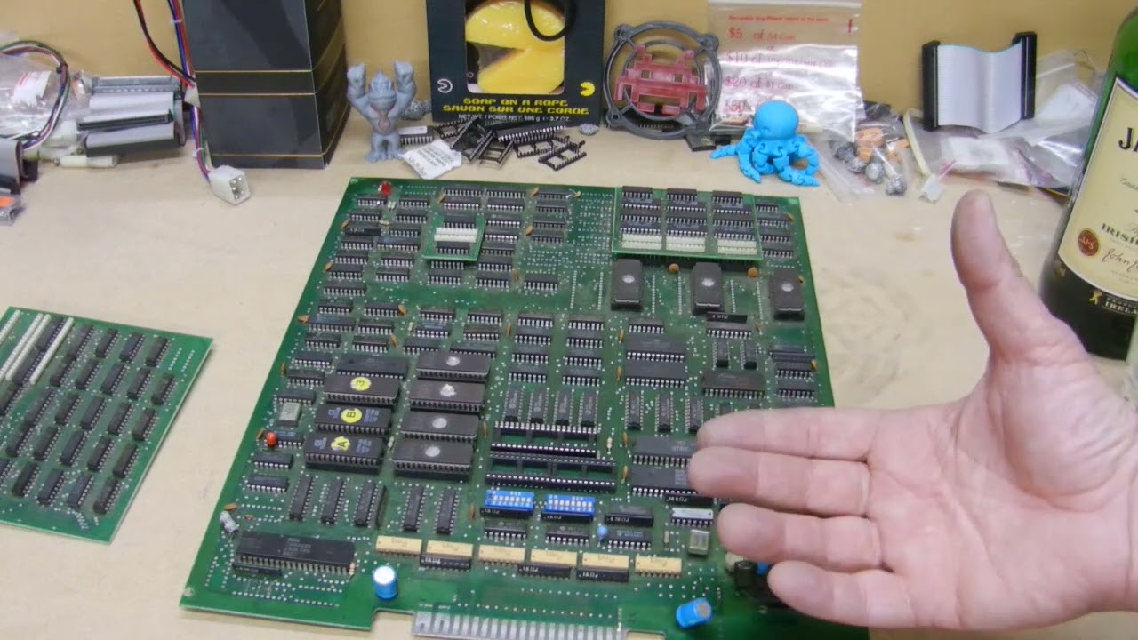 Repairing Sega Wonder Boy arcade PCB Board bootleg Part 1