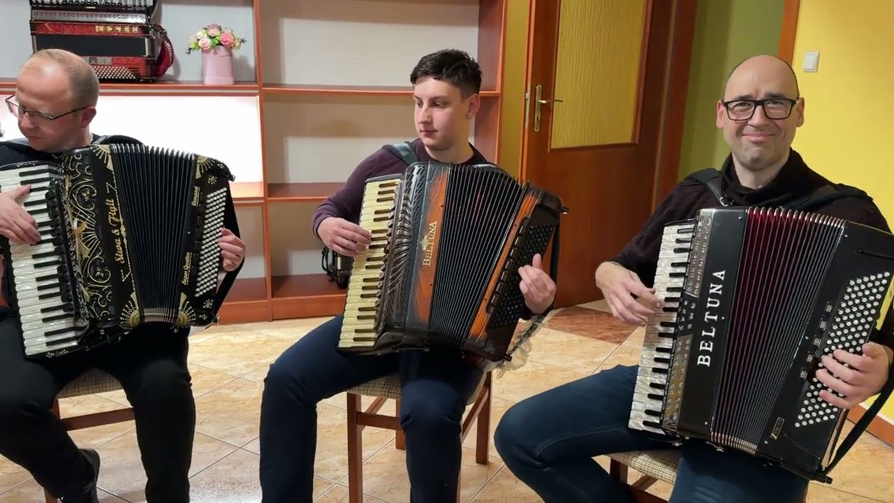 Alpejska Glasba - Jezusa narodzonego na 5 akordeon&oacute;w 