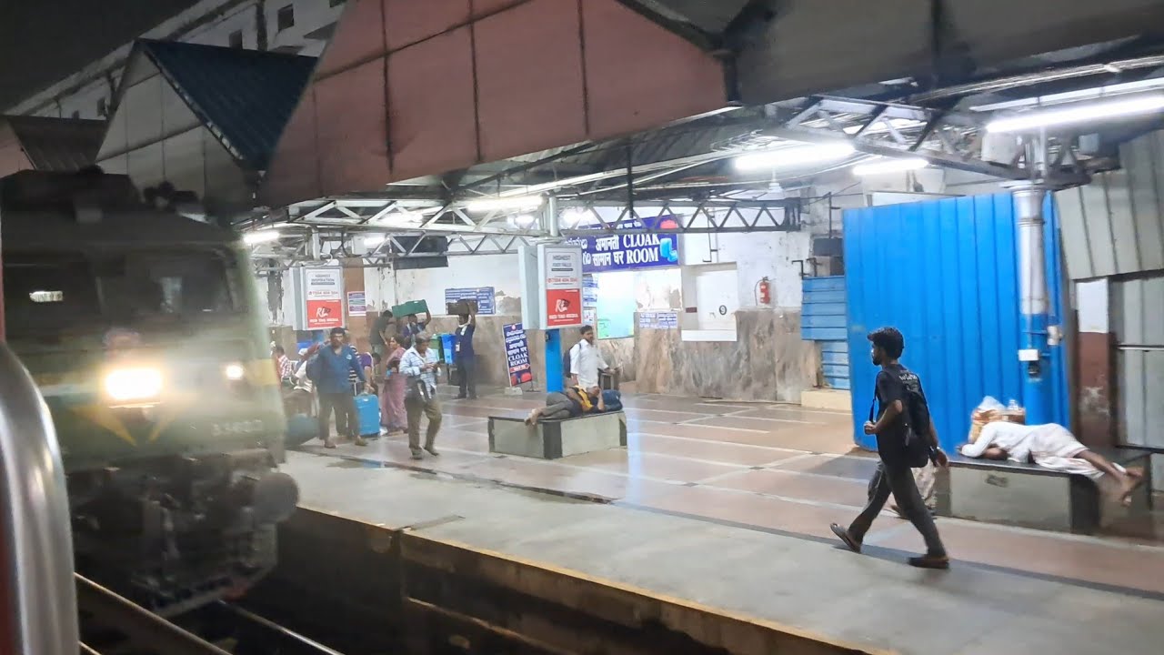 VIJAYAWADA RAILWAY STATION  Guntur Rayagada + Charminar + Padmavati Trains Honking | IR