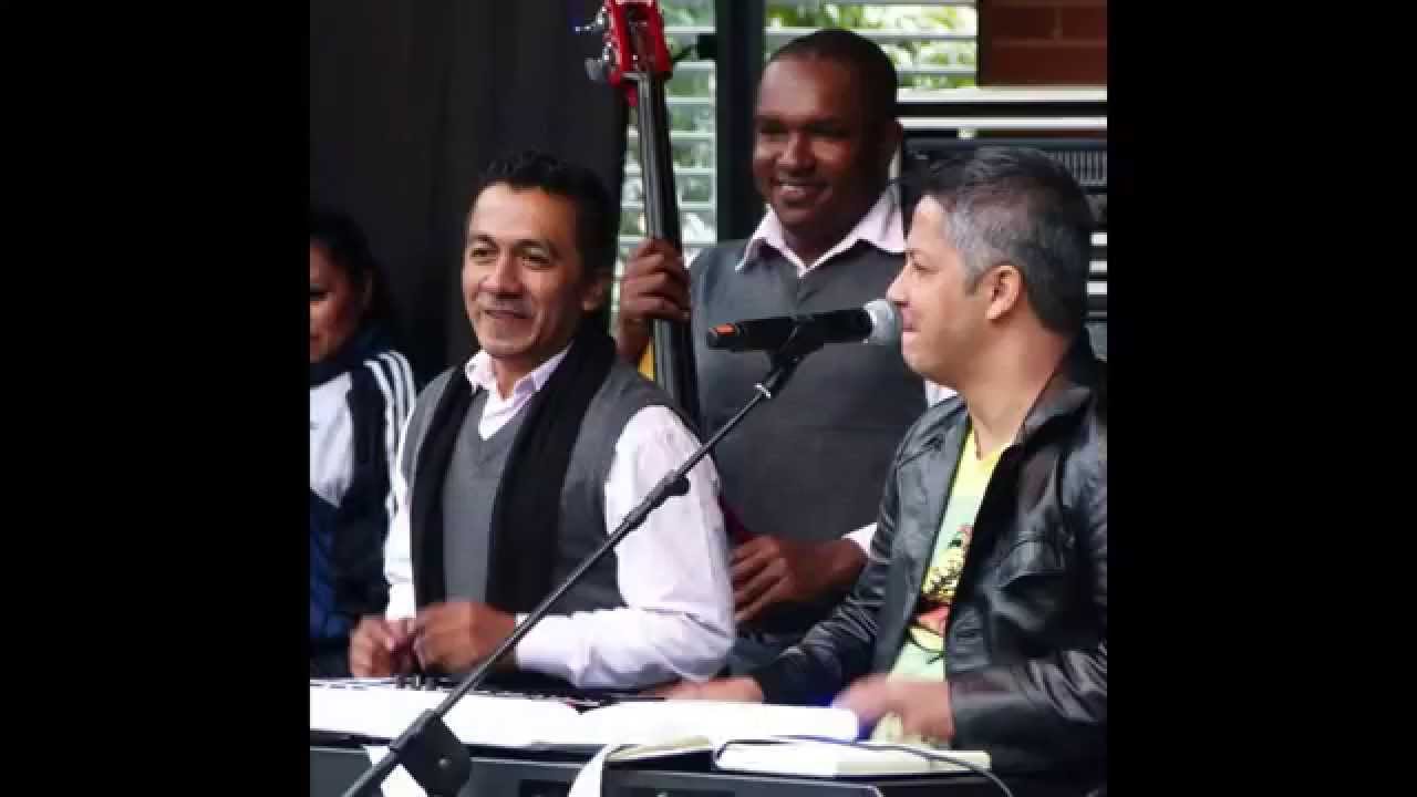 TRAIGO LA SALSA - JULIO CORTEZ Y SU CORTE