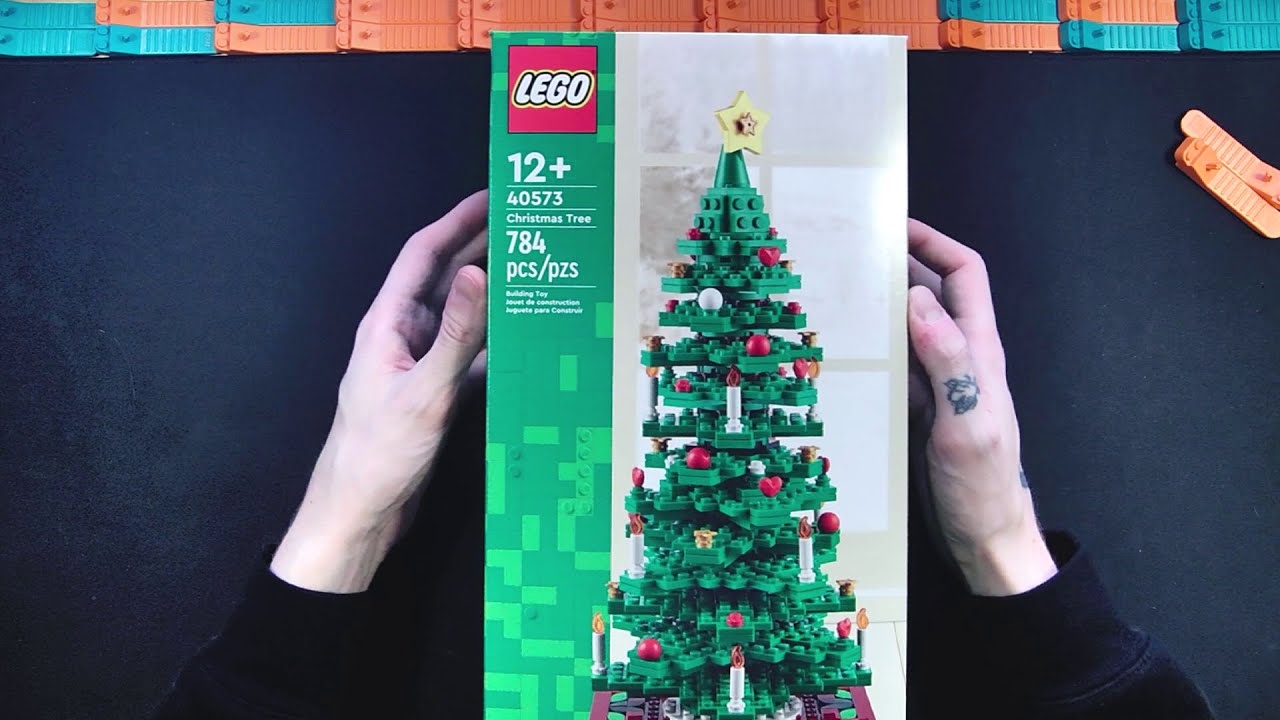 LEGO Рождественская елка 40573: сборка и обзор! Акция «Черная пятница 2025» всего за 25 долларов!