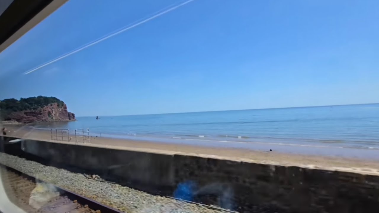 CORNWALL HOLIDAY,  BONUS VIDEO OF TRAIN JOURNEY AROUND THE DAWLISH COAST.