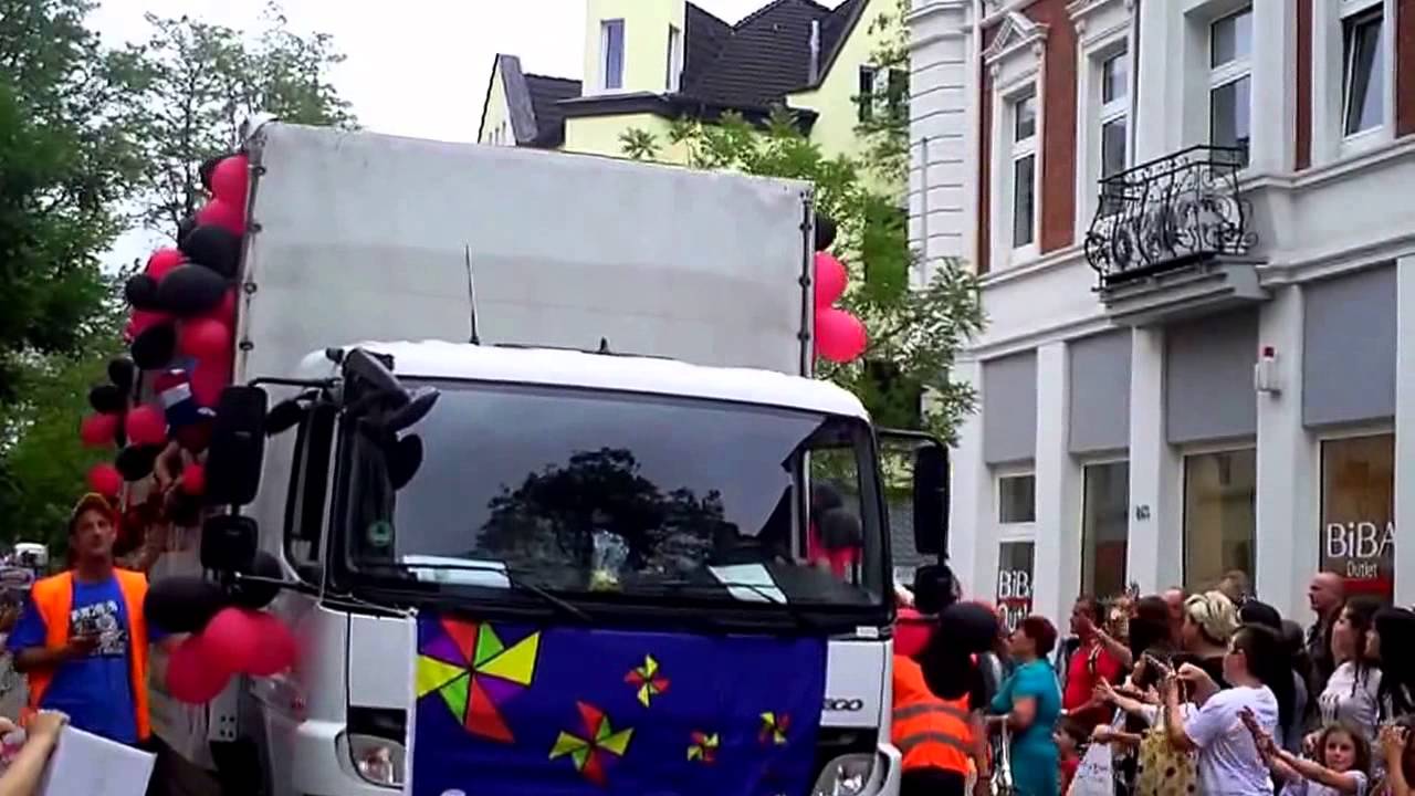 HELLS KITCHEN IMBISS aus Herne Baukau im Festumzug der Cranger Kirmes 2015
