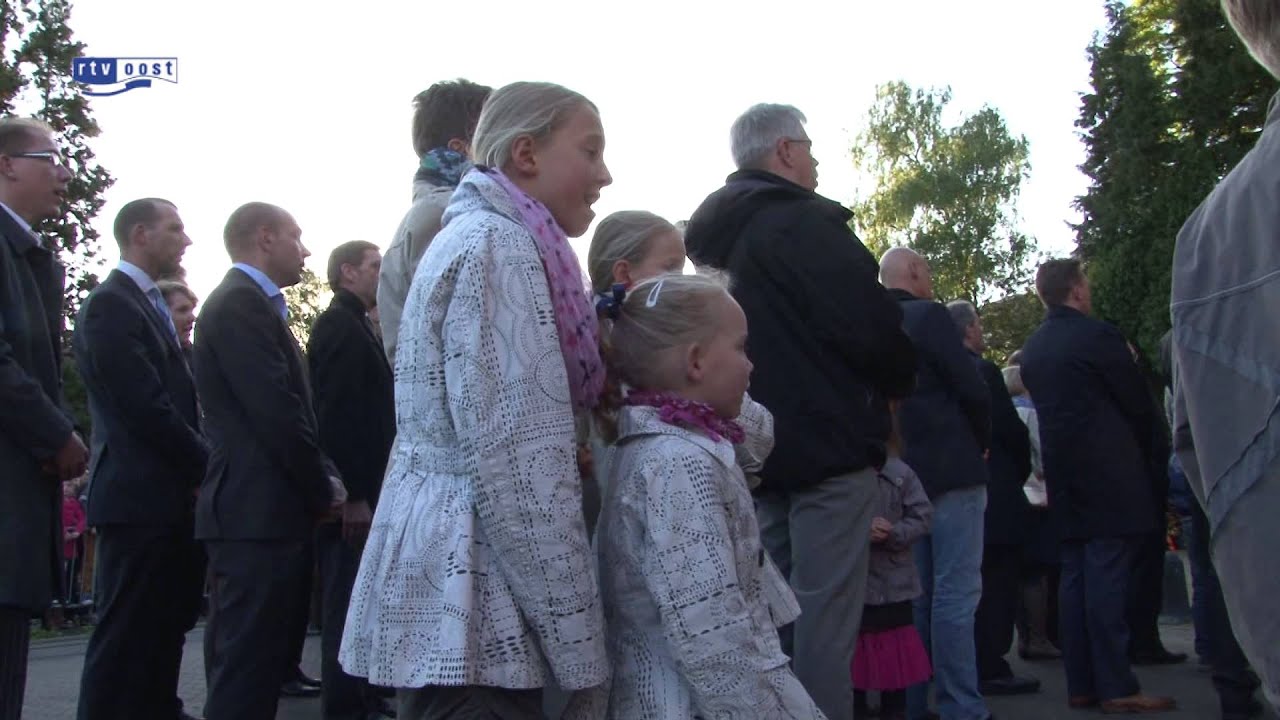 Dodenherdenking Rijssen op 3 mei door honderden bijgewoond