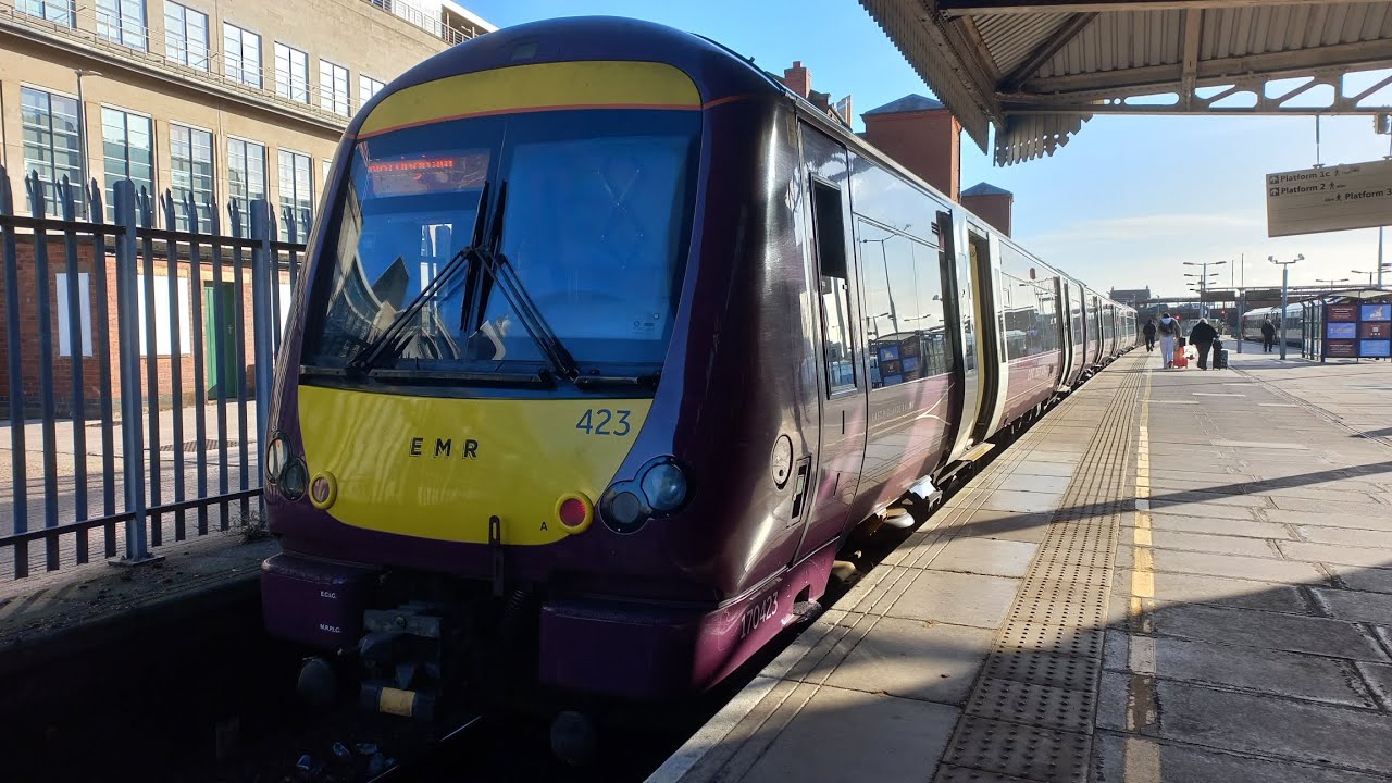 East Midlands Railway Class 170 (170423) Beeston - Nottingham 
