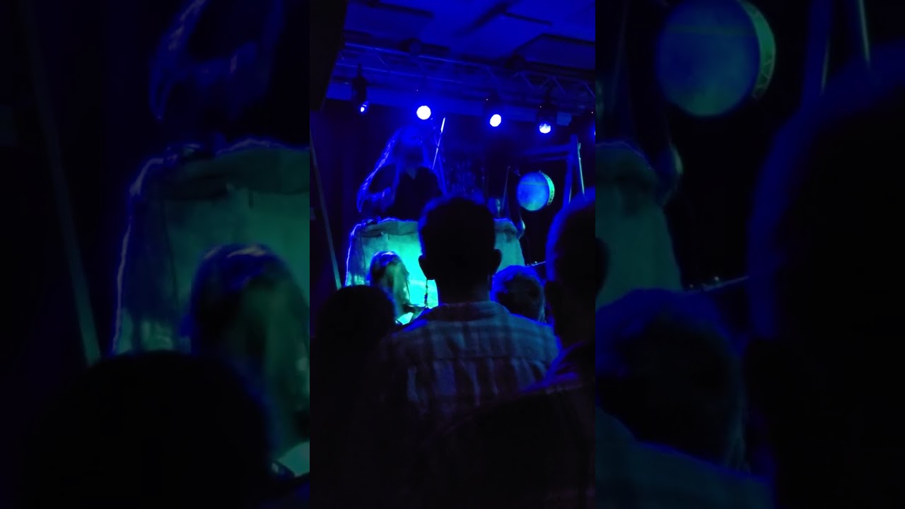 skald live in Cambridge,  MA 