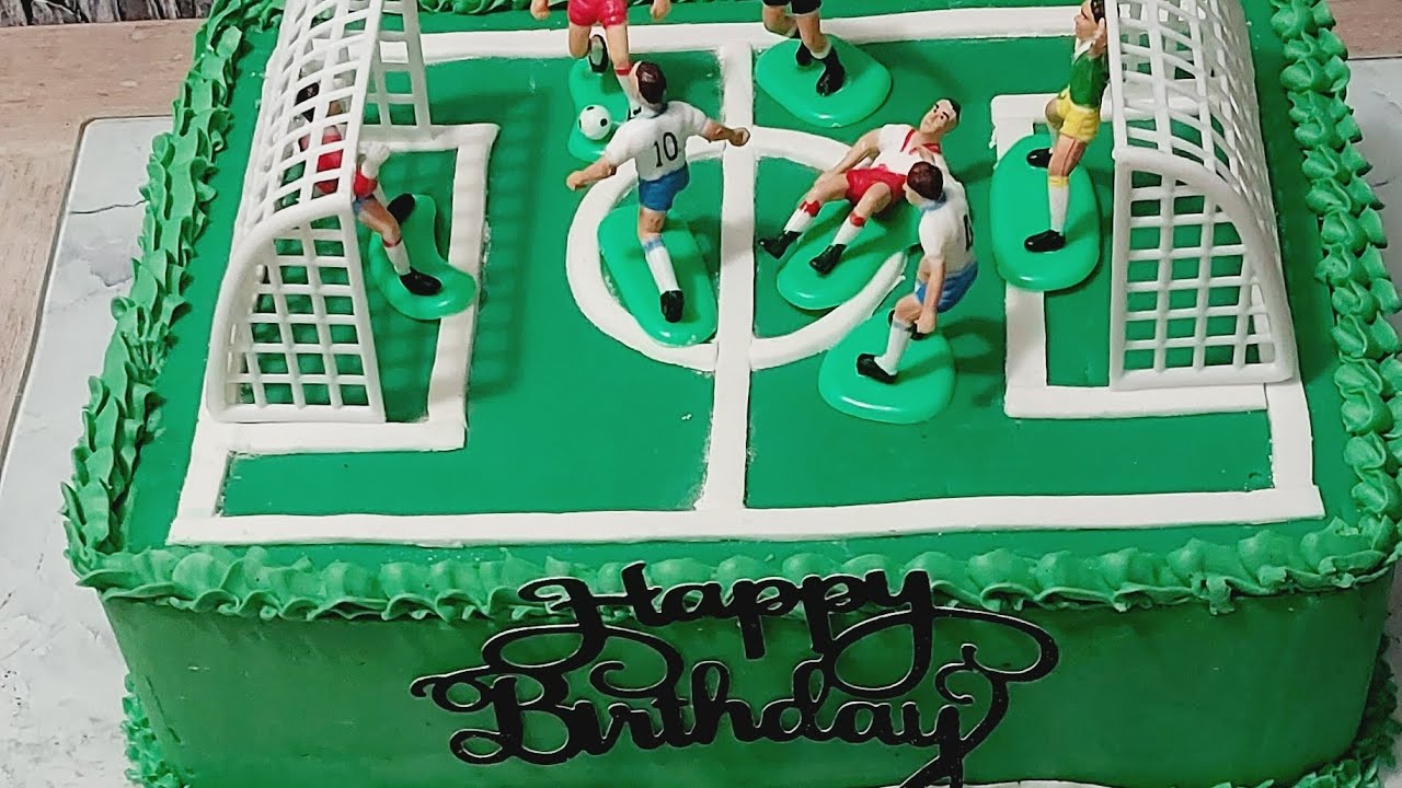 gateaux en forme de terrain de foot