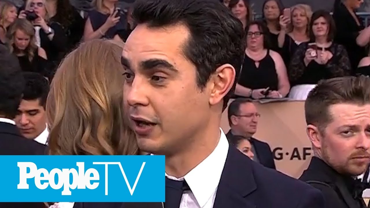 Max Minghella Says 'The Handmaid's Tale' Cast Sings Taylor Swift Karaoke On Set | PeopleTV