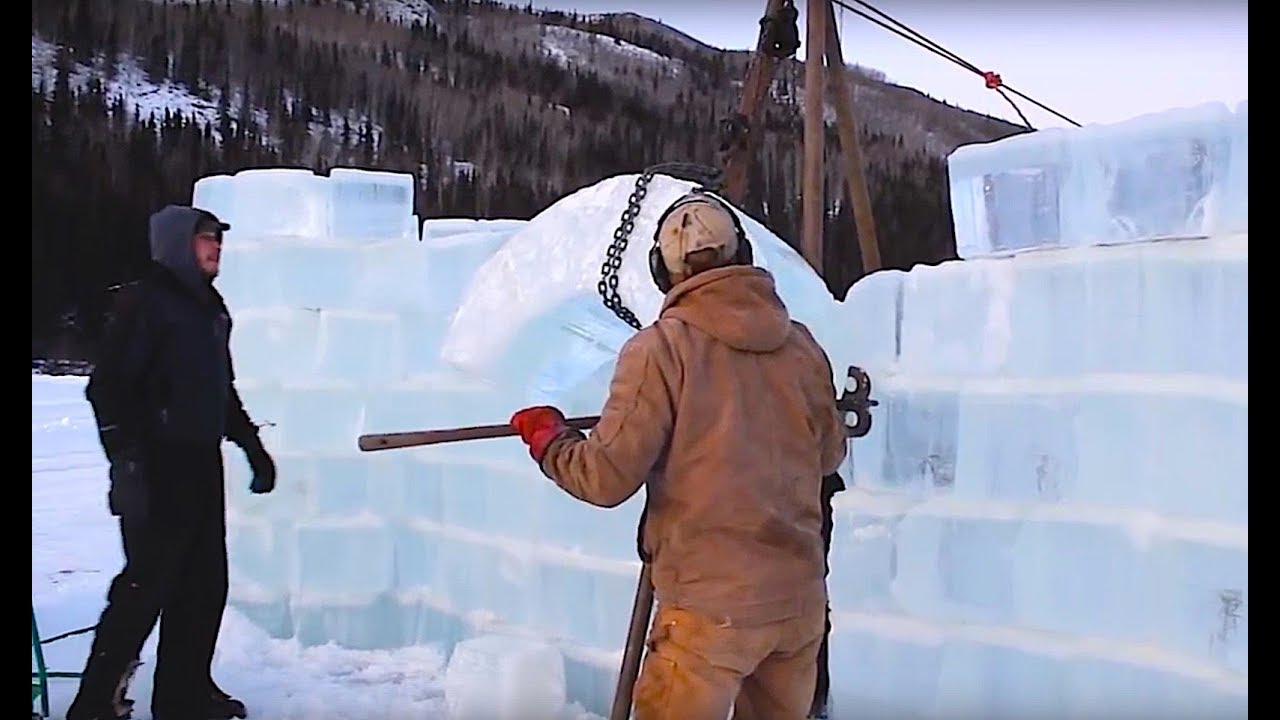 Building an Amazing Ice Castle