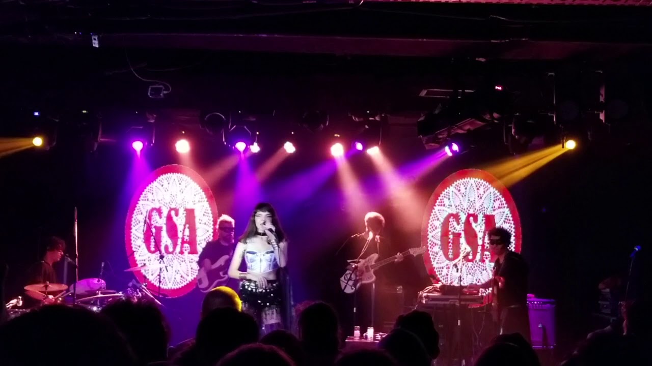 Gaye Su Akyol - Rüyalarda buluşuruz (@DorockXL @Kadıköy)