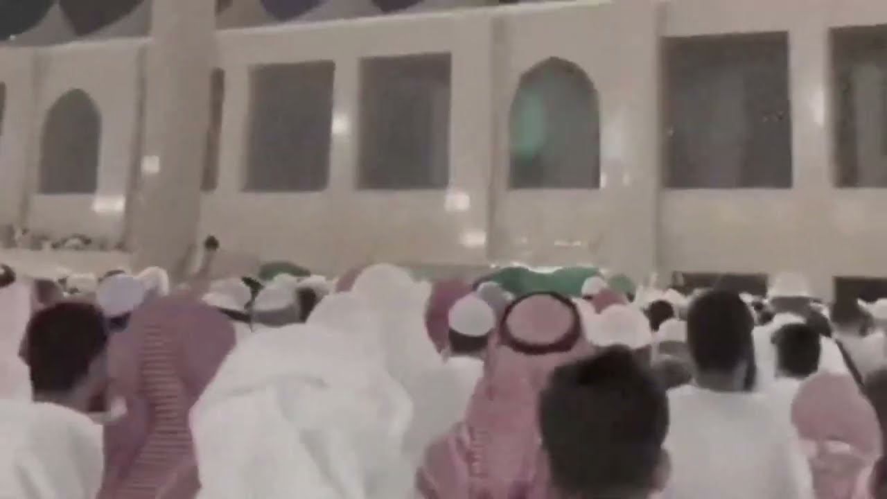 The Janazah of Shaykh Rabee bin Hadi Al-Madkhali رحمه الله | Emotional Moments