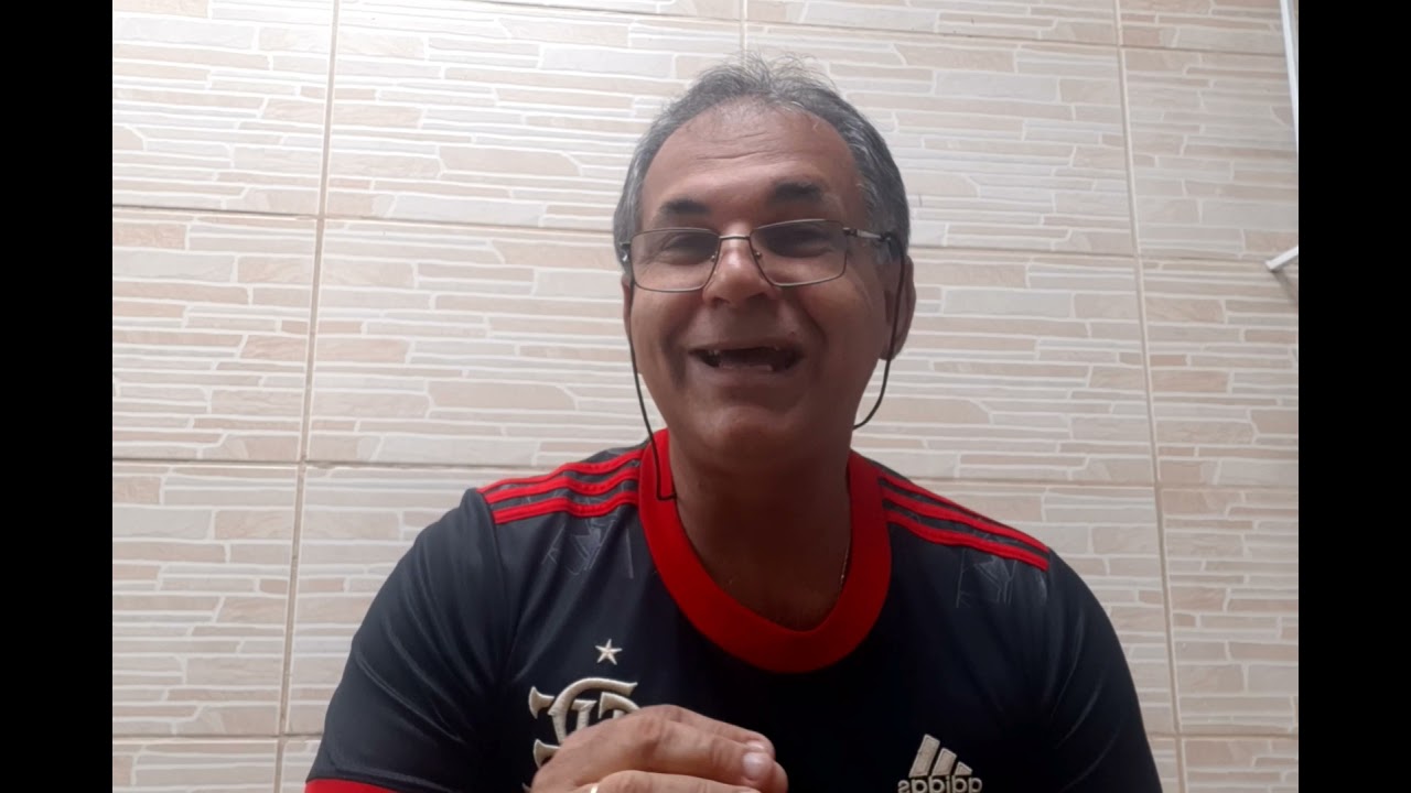 Só cantava até 