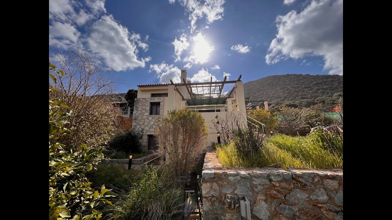 Three Floor Maisonette With Amazing Views..!!!