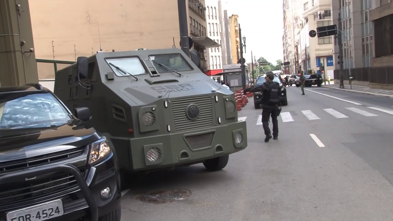 CARGA CHEGA AO  DEIC  DHPP  PROTEÇÃO GER