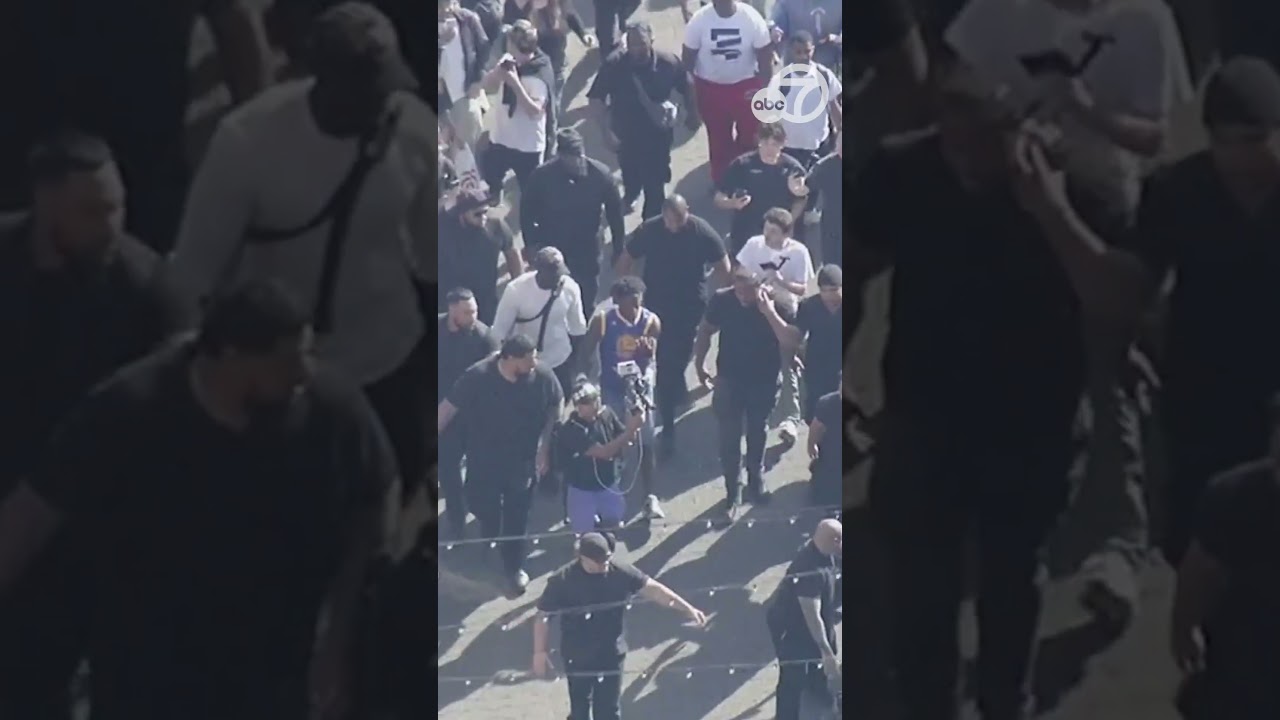 Famous YouTuber IShowSpeed mobbed by fans at Pier 39 in San Francisco