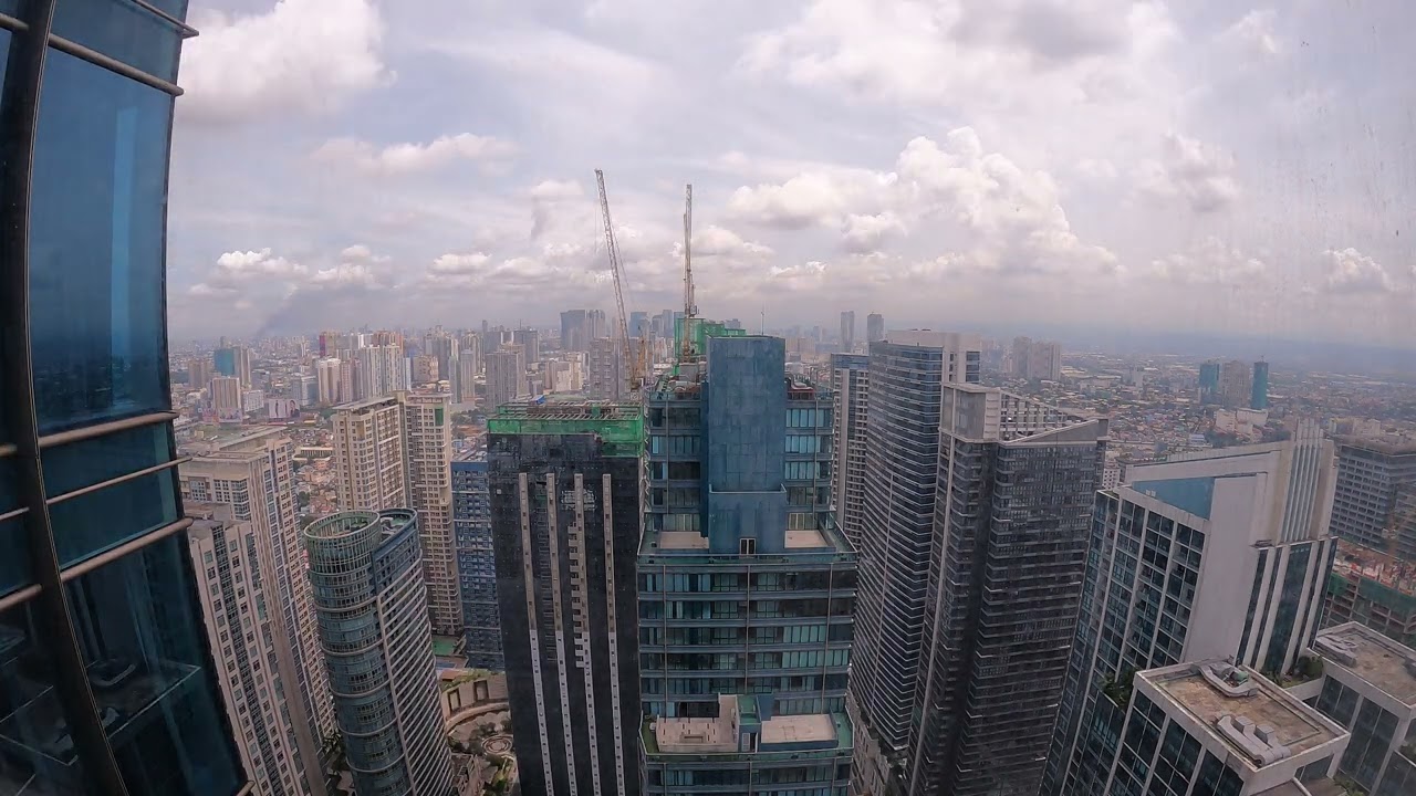 One-Minute high-speed view from a Highrise 2