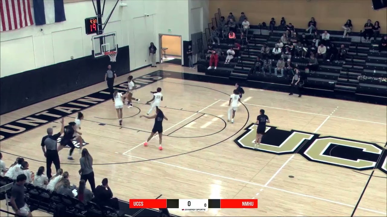 Melika Samia - 5'9