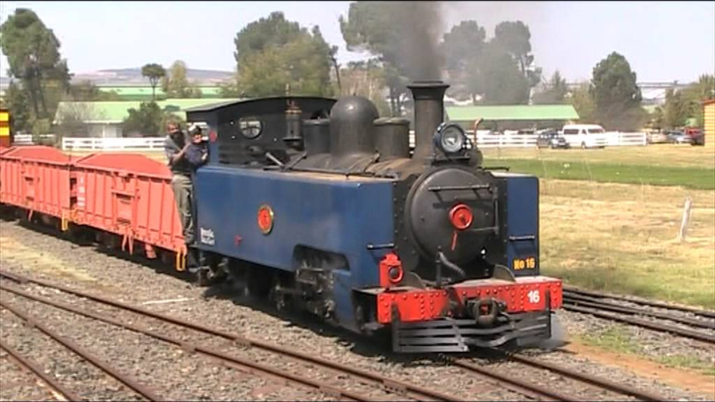 Kalahari Sunrise 5 - NG4 Shunting around.