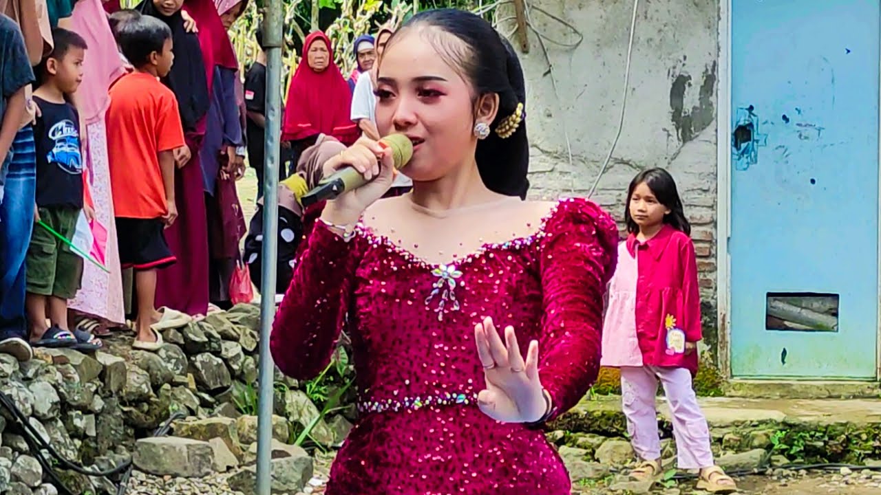 PANTAI LOGENDING VOC : CHIKA 🔶 EBEG TARUNA BUDAYA