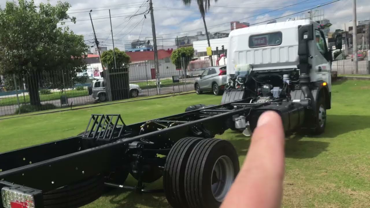 Fuso FA 1014  de 6.2 toneladas