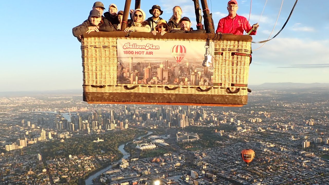 BalloonMan ballooning over Melbourne
