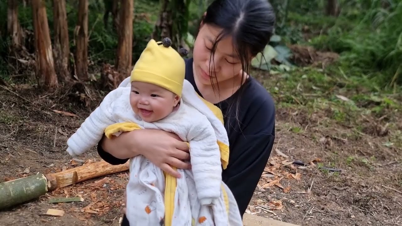 The journey of a single mother building a new life while raising a young child