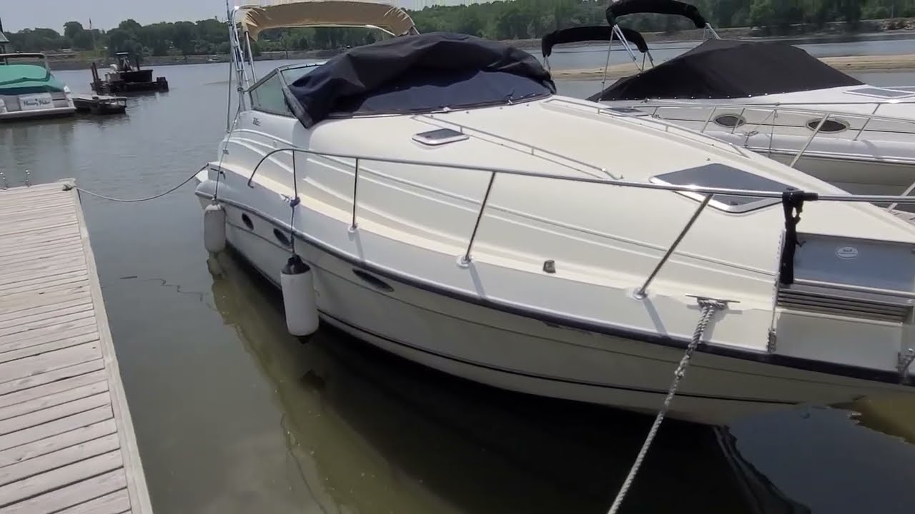 Very Impressive Cabin on The Water!  Explore this Doral 300 SC, a True Sport Cruiser #boats