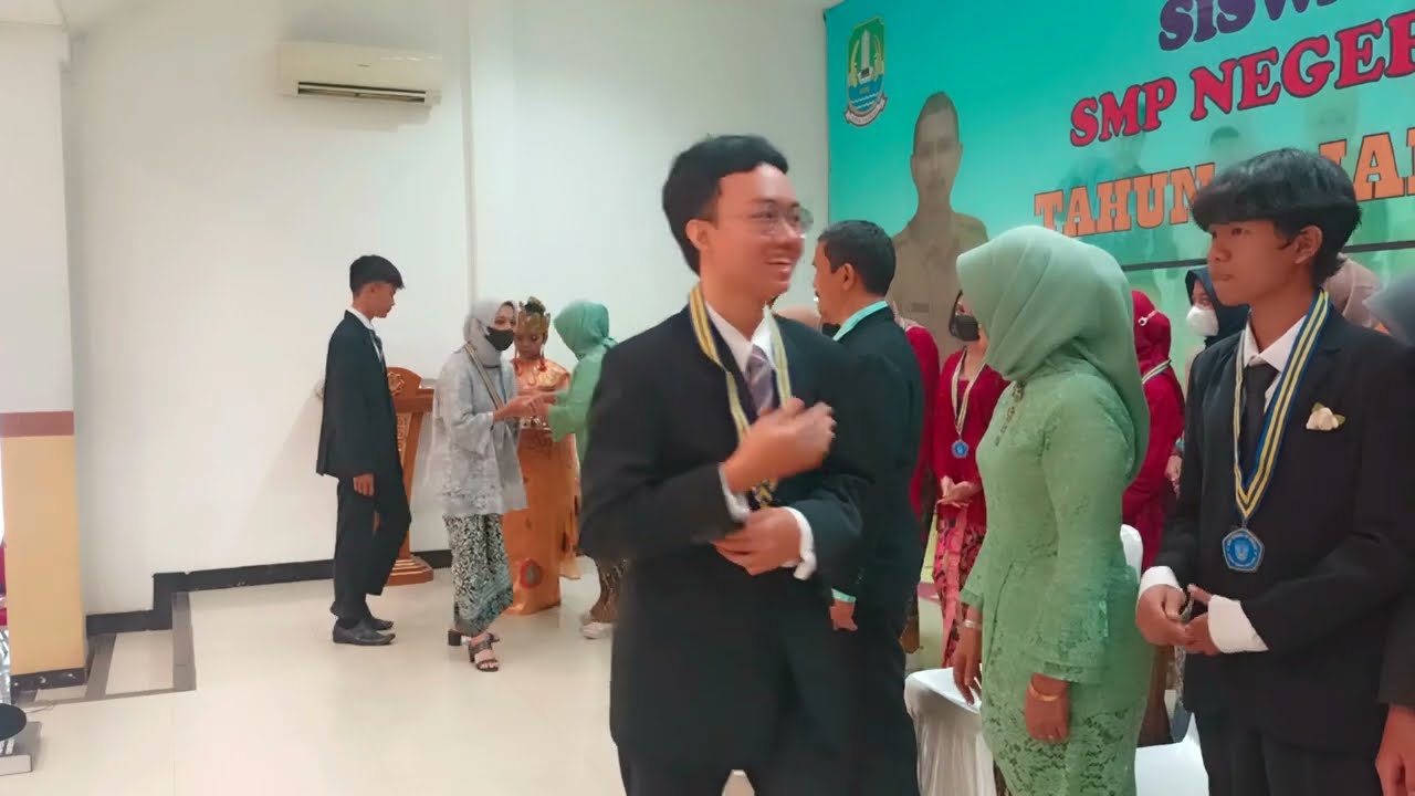 Pengalungan Samir Angkatan 17 SMPN 29 Bekasi TP 2021/2022