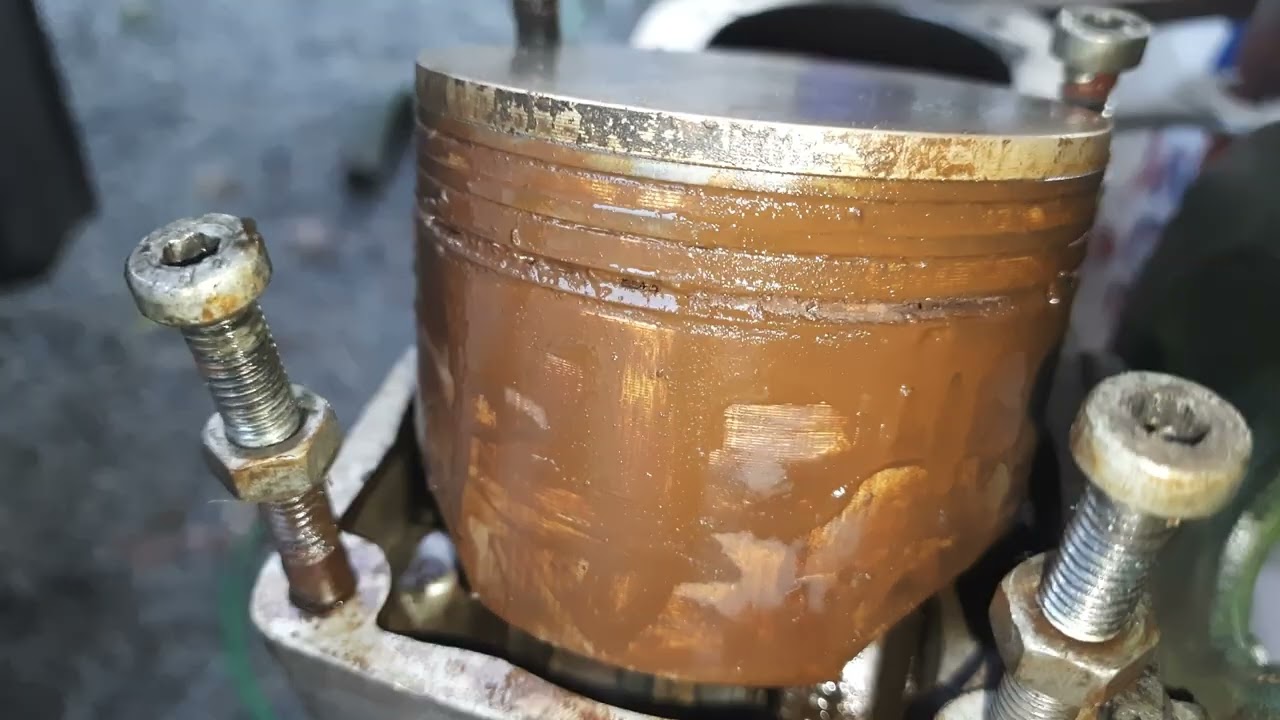 Continuando a desmontagem do compressor do motor Mercedes Benz O355 #mercedesbenz #onibusmotorhome