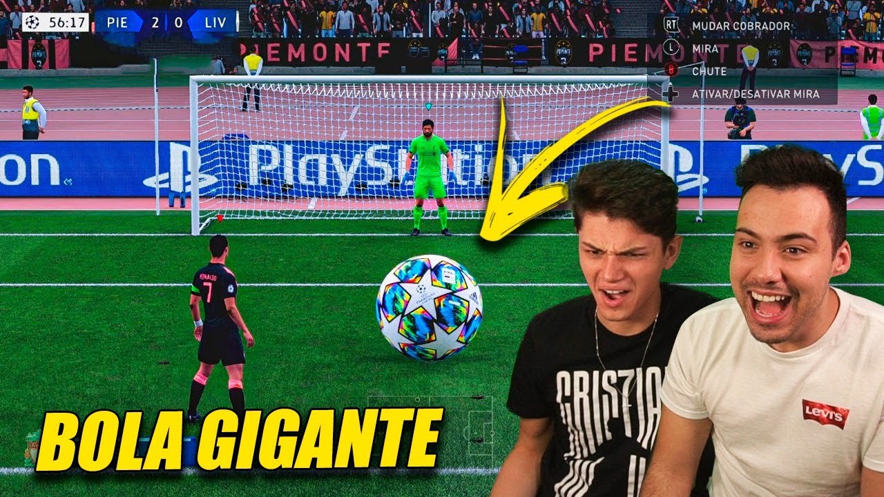 FIFA, mas com uma BOLA GIGANTE!