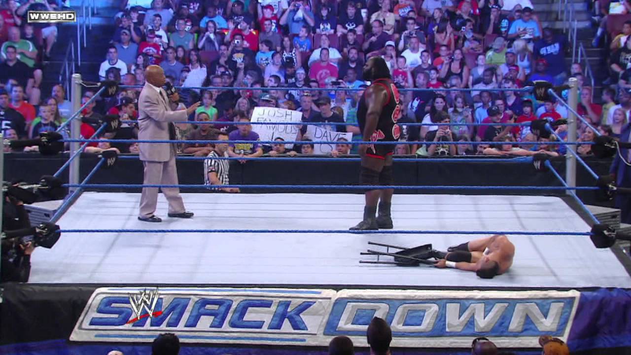 SmackDown: Sheamus picks a fight with the irate Mark Henry