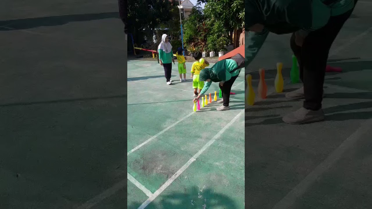Melempar Bola Bowling anak Paud Soka Indah