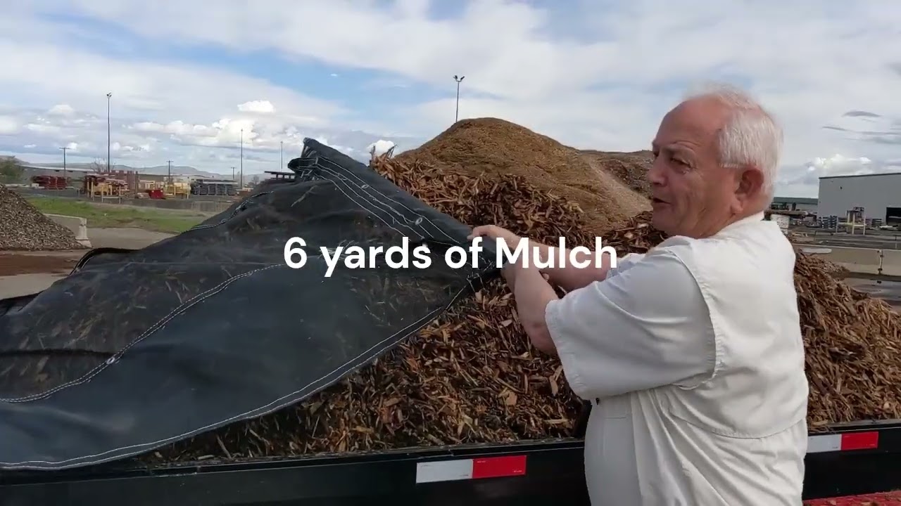 loading unloading mulch   2023